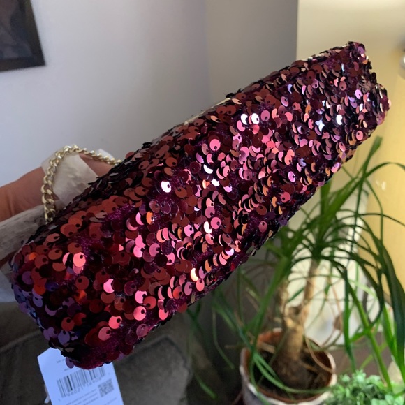 Authentic KATE SPADE Sequins top zip Clutch/shoulder/Crossbody - Picture 15 of 15